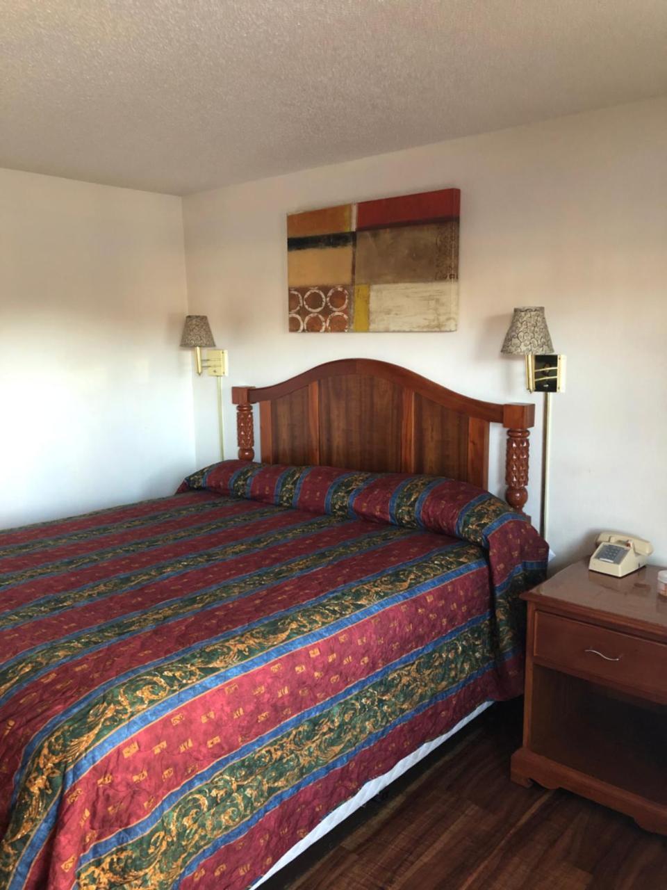 America'S Best Travel Inn Reno Buitenkant foto