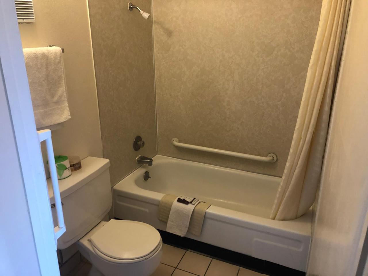 America'S Best Travel Inn Reno Buitenkant foto